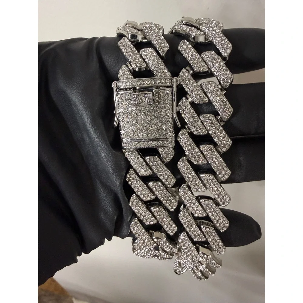 cuban chain iced out vvscz over stainless 24inch 19.5mm triple lock box